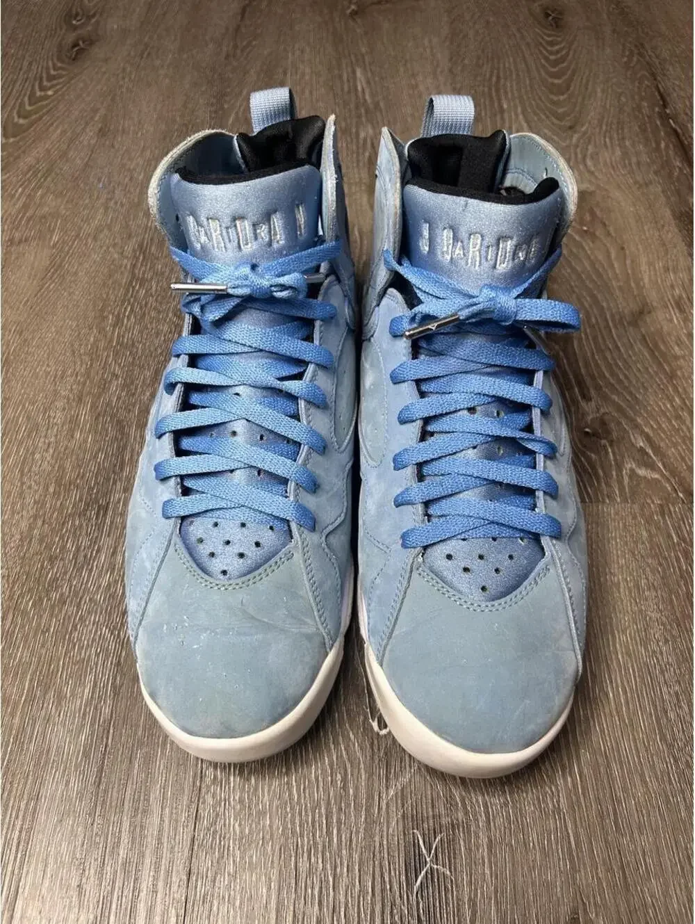 Jordan 7 Retro Pantone blue trainers. Size US 10.5